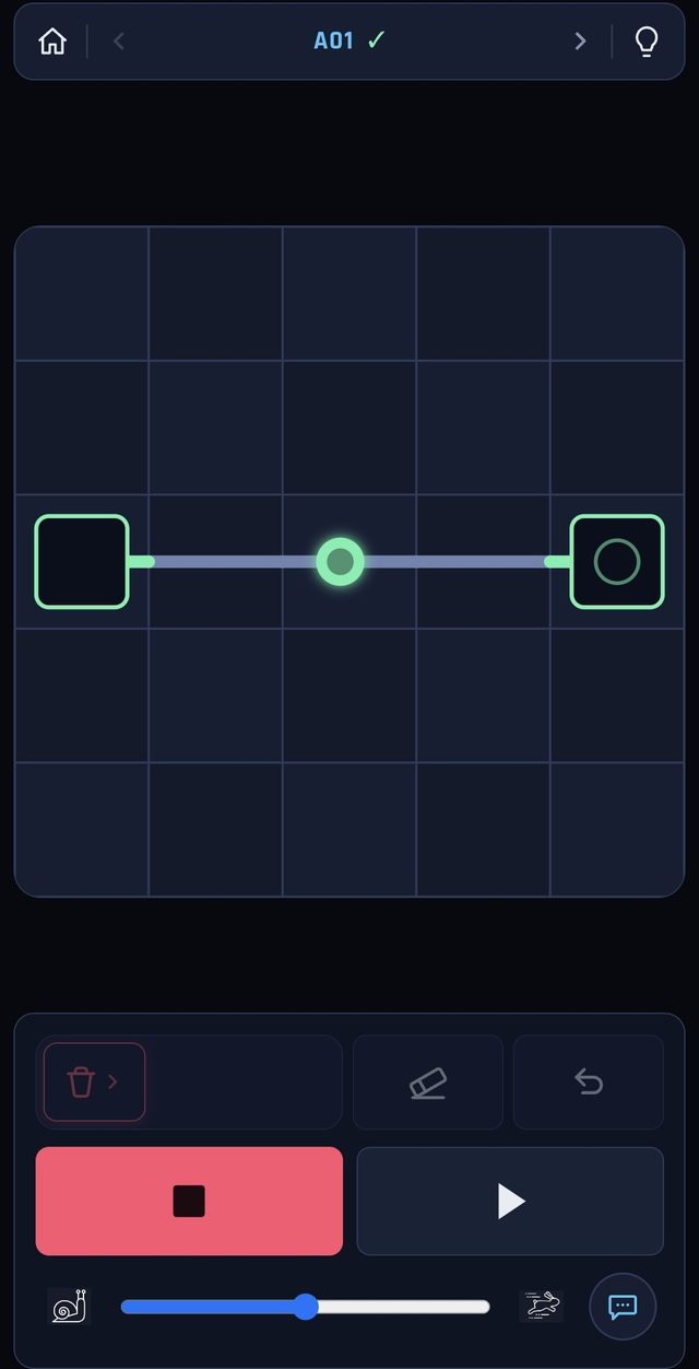 DotTracks level A01 — a single green train connected along a straight track.